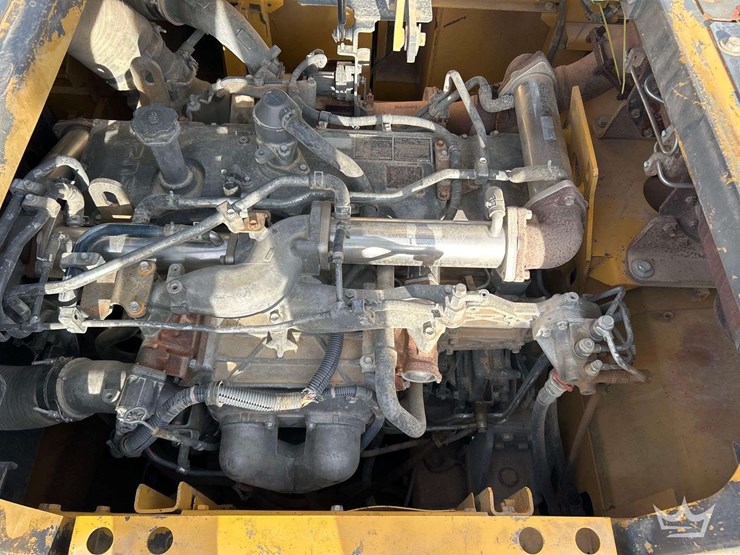 2016-john-deere-470g-hydraulic-excavator-image-12