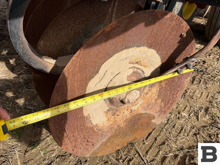 2010-sunflower-1234-18-image-23