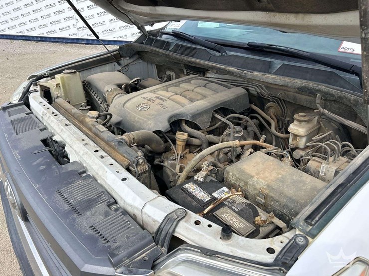 2014-toyota-tundra-image-7