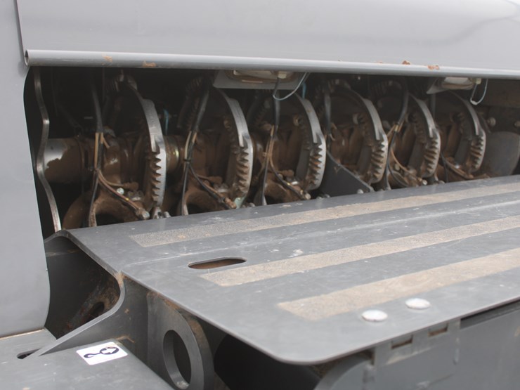 massey-ferguson-2270xd-image-25