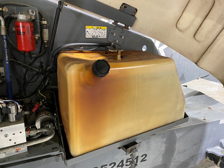 2016-skyjack-sj40t-image-30