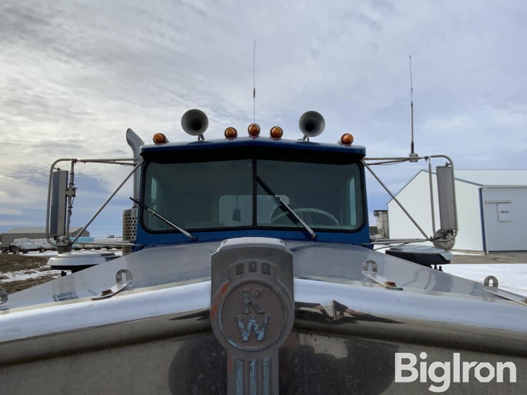 1982-kenworth-w900a-image-16