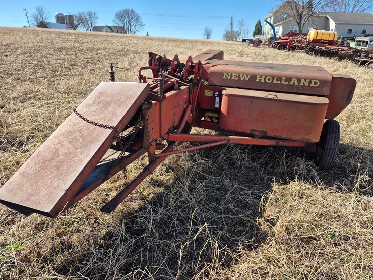 new-holland-268-image-1