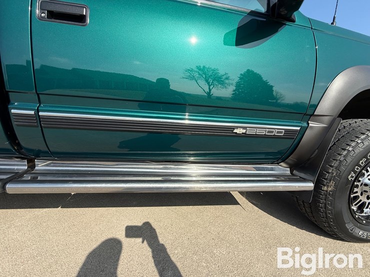 1998-chevrolet-k2500-image-10