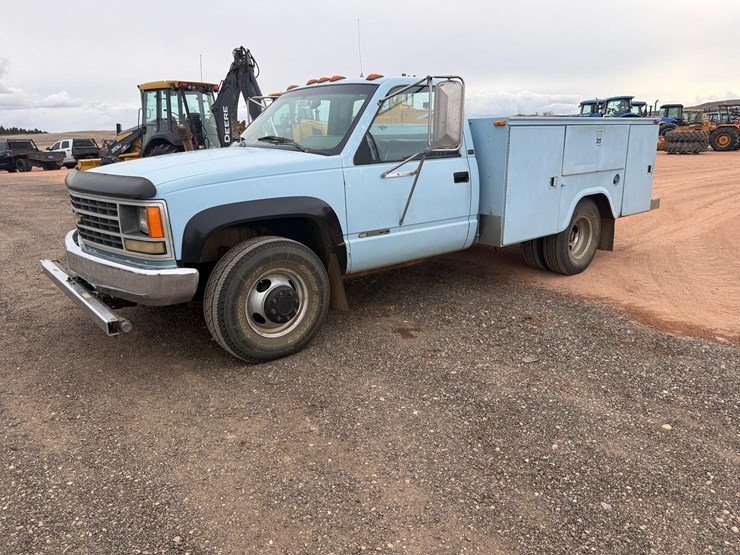 1990-chevrolet-service-pickup-image-1