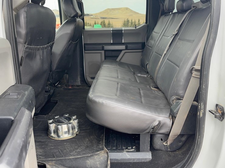 2019-ford-f350-image-10