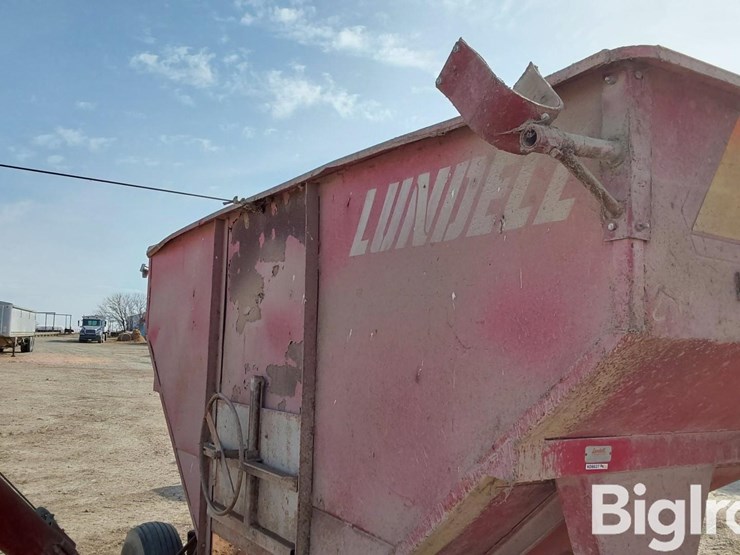 lundell-1290-image-16