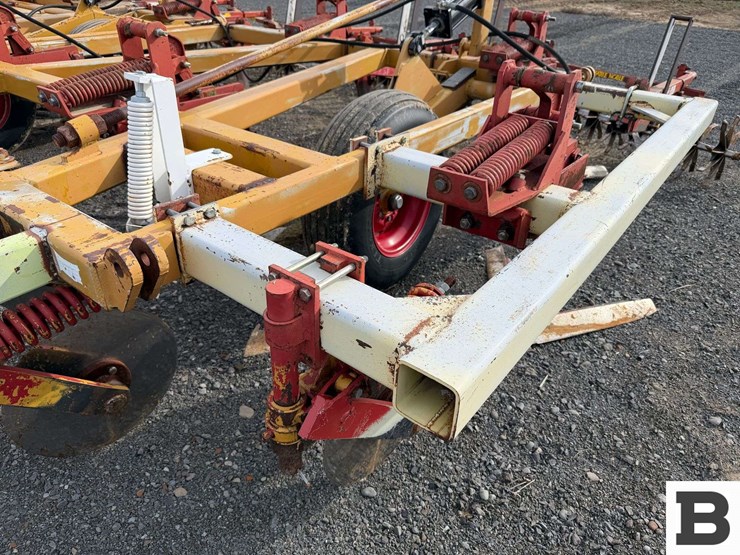 1995-haybuster-3200-image-20