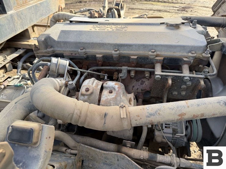 1999-isuzu-npr-image-38