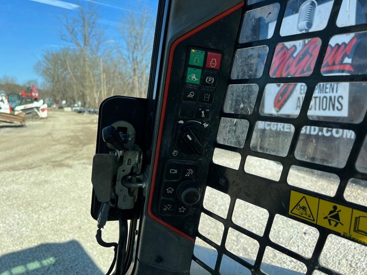 2022-bobcat-t66-image-19