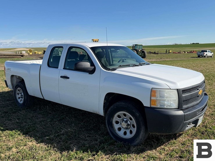 2012-chevrolet-silverado-1500-image-5