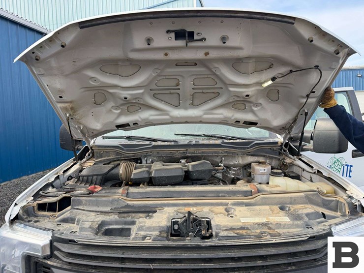 2019-ford-f350-image-32