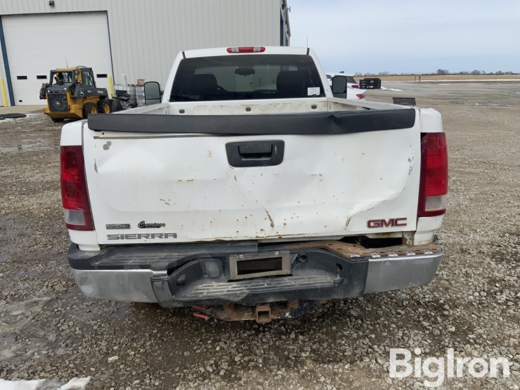 2009-gmc-sierra-2500-image-6