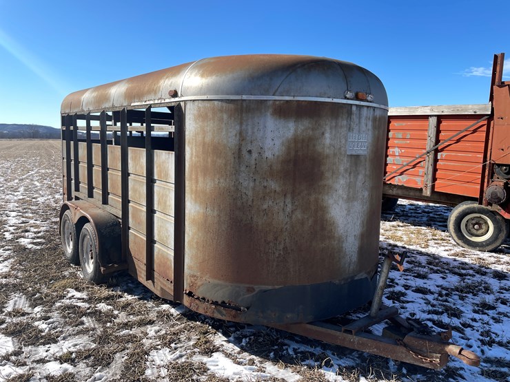 #3262-•-high-view-livestock-trailer-(no-title)-image-3