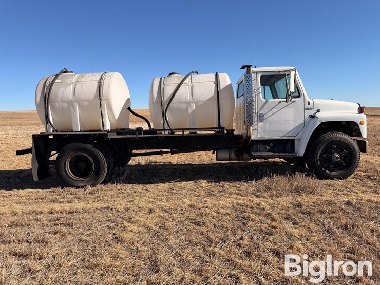 1981-international-1854s-image-4