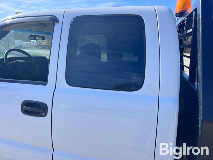 2005-chevrolet-k3500-image-9