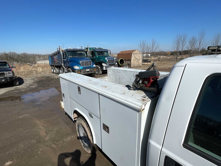 2003-ford-f350-image-34