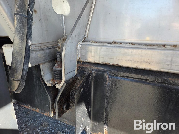 2012-case-ih-titan-3030-image-18