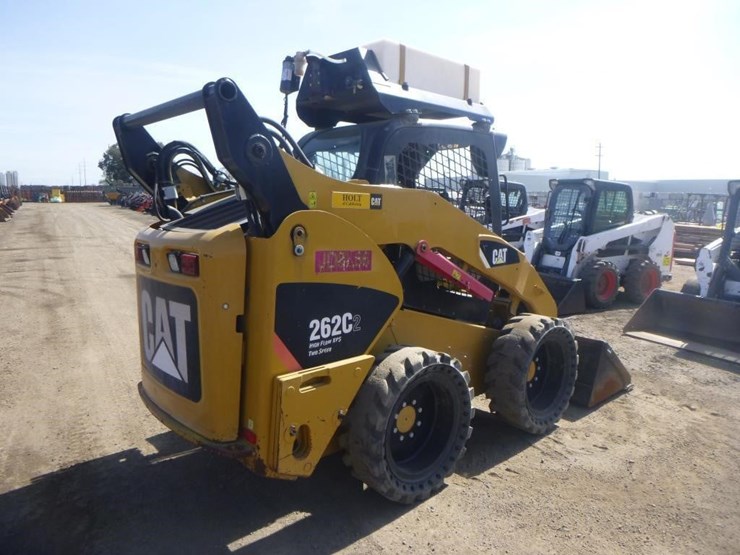 2013-caterpillar-262c2-image-3