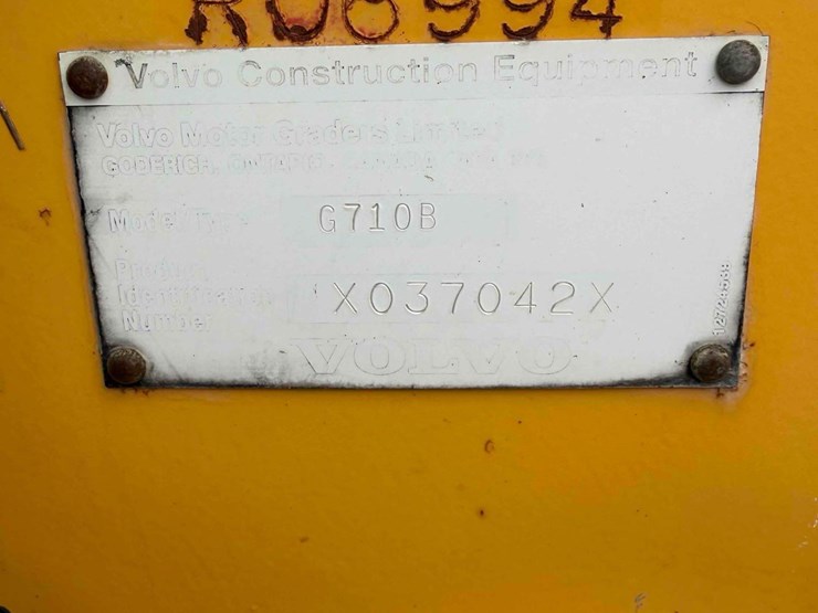 2005-volvo-g710b-image-43