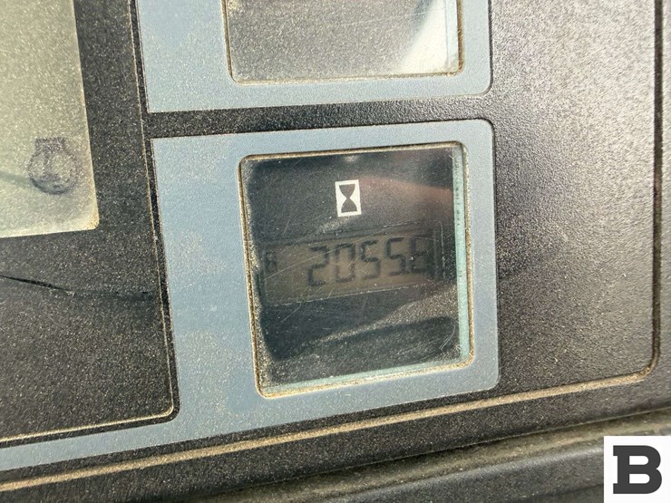 1996-case-ih-5240-image-73