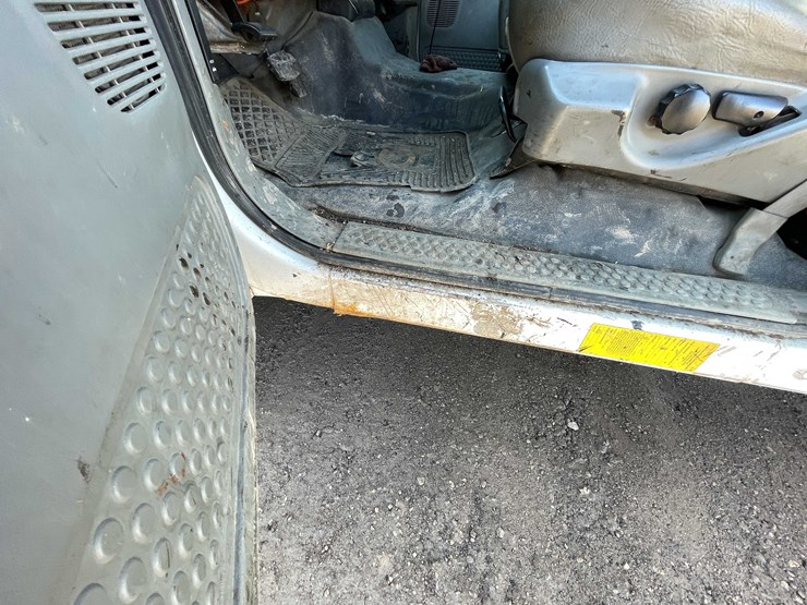 2003-ford-f350-image-13