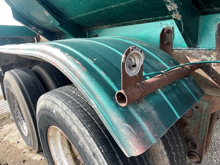 1978-fruehauf-tanker-image-28