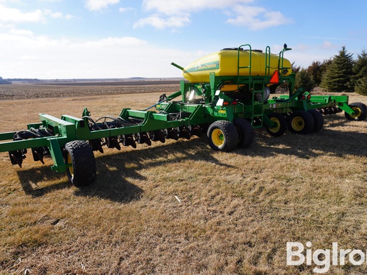 2004-john-deere-1690-ccs-image-7