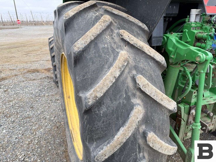 2017-john-deere-6130m-image-23