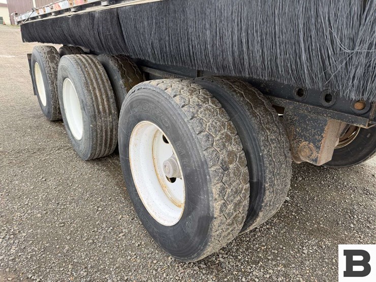 2001-fruehauf-trailer-image-14