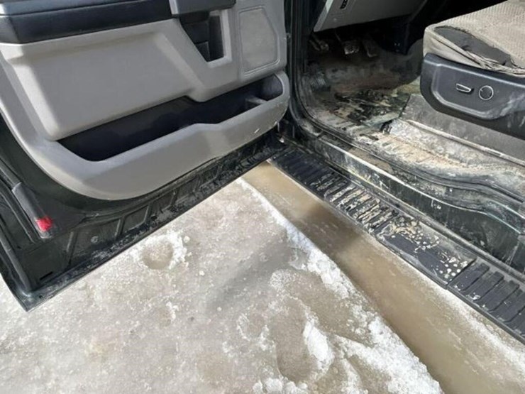 2016-ford-f150-xlt-image-20