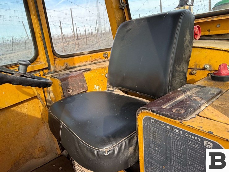 john-deere-544-image-86