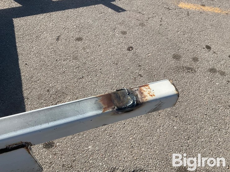 2011-massey-ferguson-730-image-10