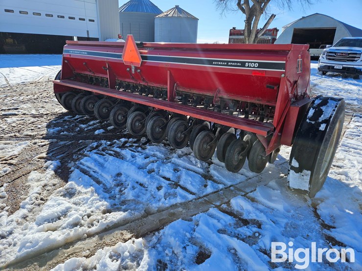 international-5100-image-5