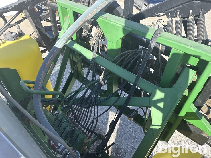 2008-john-deere-4830-image-11