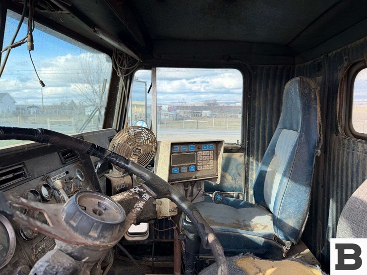 1986-kenworth-t600a-image-57