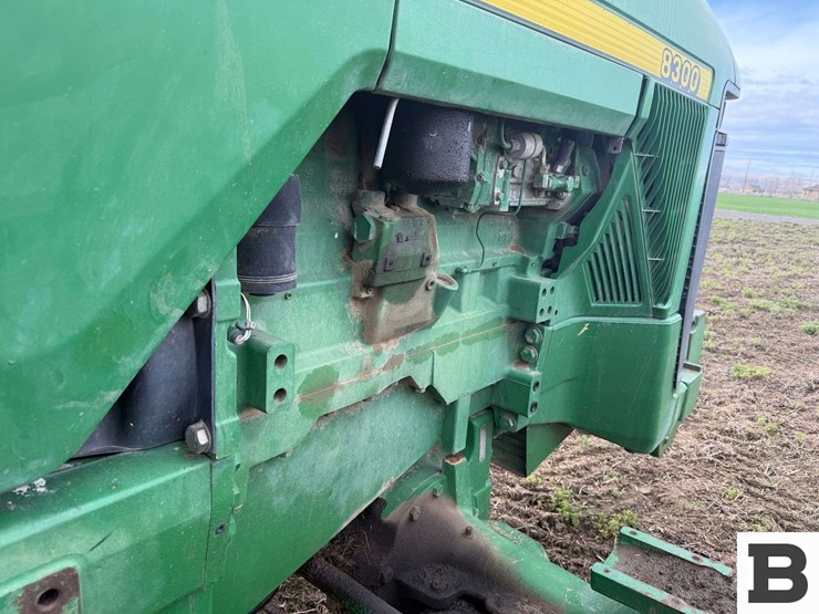 1995-john-deere-8300-image-67