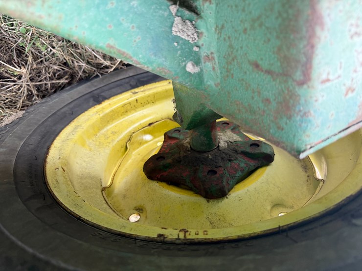 #41243-•-30'-header-trailer-image-7