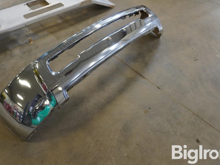 2014-dodge-2500-image-3