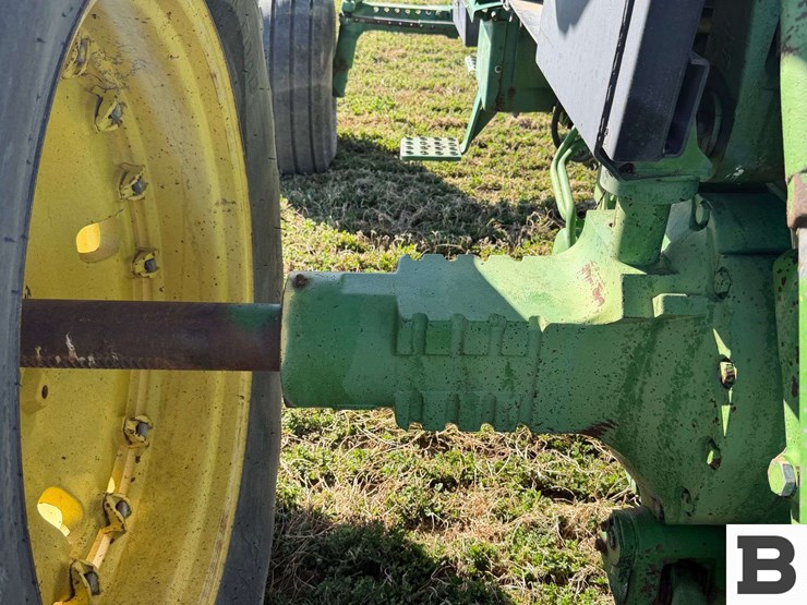 1984-john-deere-4840-image-29