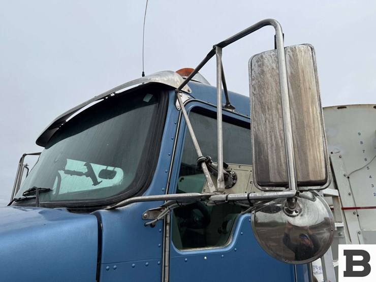 2013-kenworth-t800-image-72