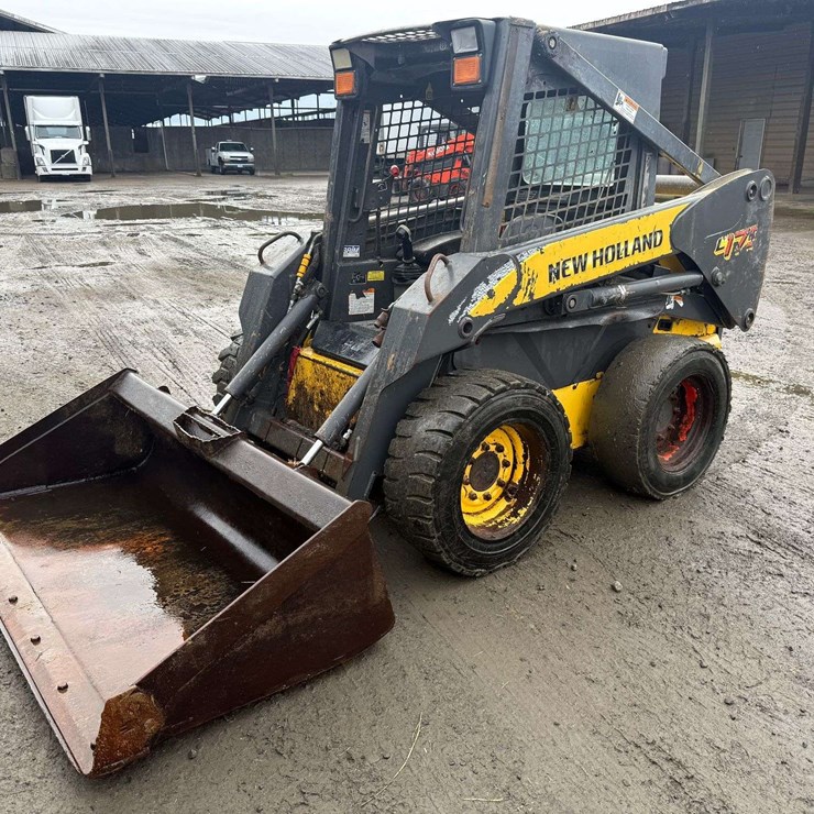 NEW HOLLAND L175