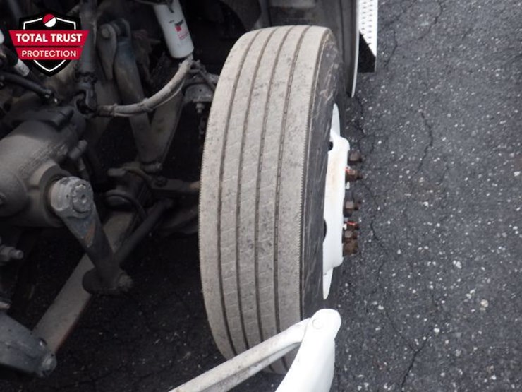 2022-kenworth-t270-image-23