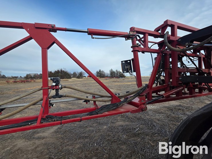 2009-case-ih-patriot-3230-image-11