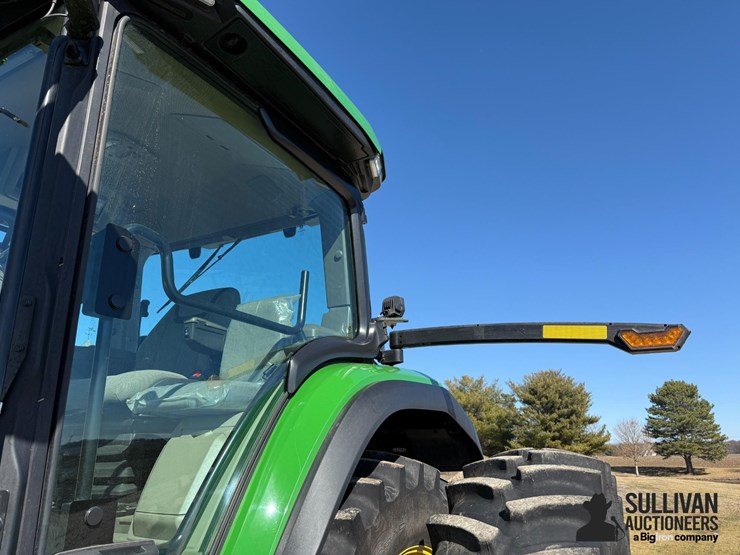 2022-john-deere-8r-280-image-16