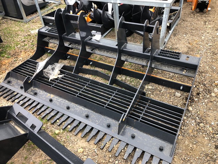 #86-•-78”-skid-steer-land-plane-image-1