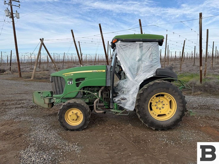 john-deere-5093en-image-2