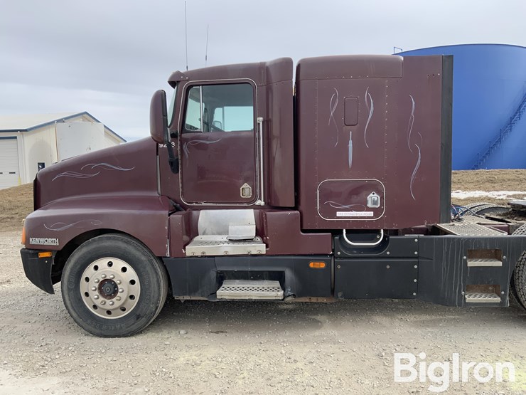 1992-kenworth-t600-image-11