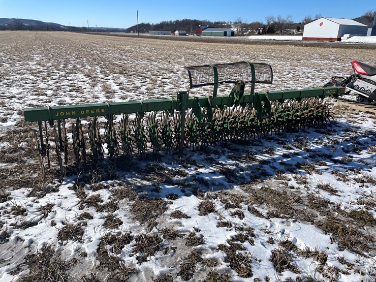 john-deere-400-image-2