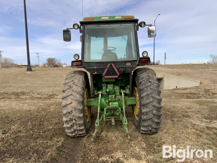 john-deere-4440-image-6